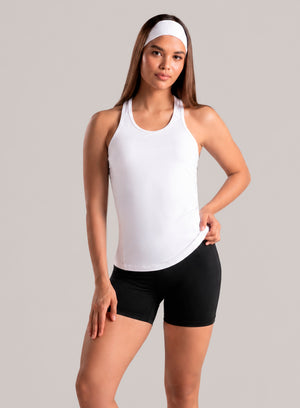 Blusa deportiva color blanco para mujer, marca BABALÚ, referencia 37513, vista frontal. Compra al por mayor en int.babalu.com.co en USD.