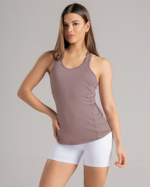 Blusa deportiva color mora leche para mujer, marca BABALÚ, referencia 37513, vista frontal. Compra al por mayor en int.babalu.com.co en USD.