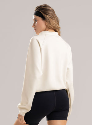 Buzo deportivo color marfil para mujer, marca BABALÚ, referencia 113943, vista trasera. Compra al por mayor en int.babalu.com.co en USD.