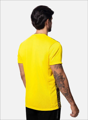 Camiseta deportiva color amarillo para hombre, marca INIZIO, referencia 86526, vista trasera. Compra al por mayor en int.babalu.com.co en USD.