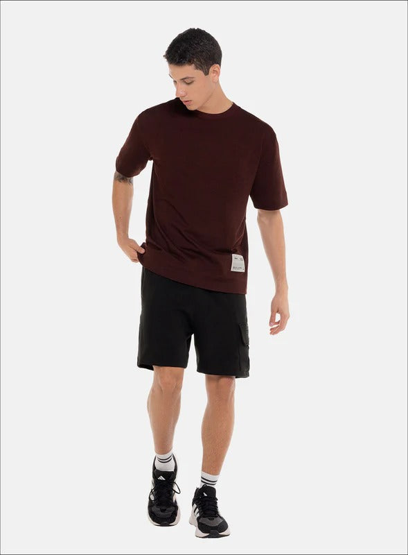 CAMISETA OVERSIZE CON ESTAMPADO EN FRENTE