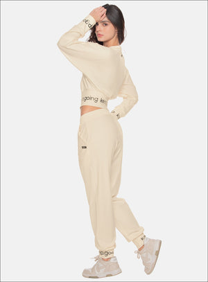 Jogger deportivo color marfil para mujer, marca BABALÚ, referencia 109473, vista lateral. Compra al por mayor en int.babalu.com.co en USD.