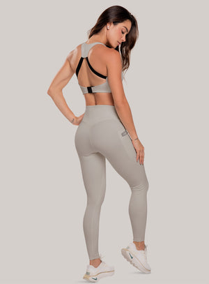 Leggins deportivo color gris para mujer, marca BABALÚ, referencia 107033, vista trasera. Compra al por mayor en int.babalu.com.co en USD.