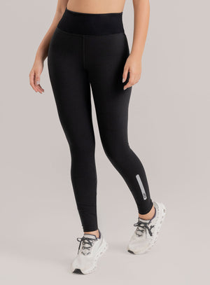 Leggins deportivo color negro para mujer, marca BABALÚ, referencia 111013, vista frontal. Compra al por mayor en int.babalu.com.co en USD.