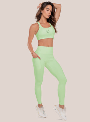 Leggins deportivo color verde para mujer, marca BABALÚ, referencia 107033, vista frontal. Compra al por mayor en int.babalu.com.co en USD.