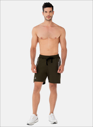 Pantaloneta deportiva color verde para hombre, marca INIZIO, referencia 86406, vista frontal. Compra al por mayor en int.babalu.com.co en USD.