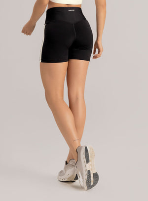 Short deportivo color negro para mujer, marca BABALÚ, referencia 114713, vista trasera. Compra al por mayor en int.babalu.com.co en USD.
