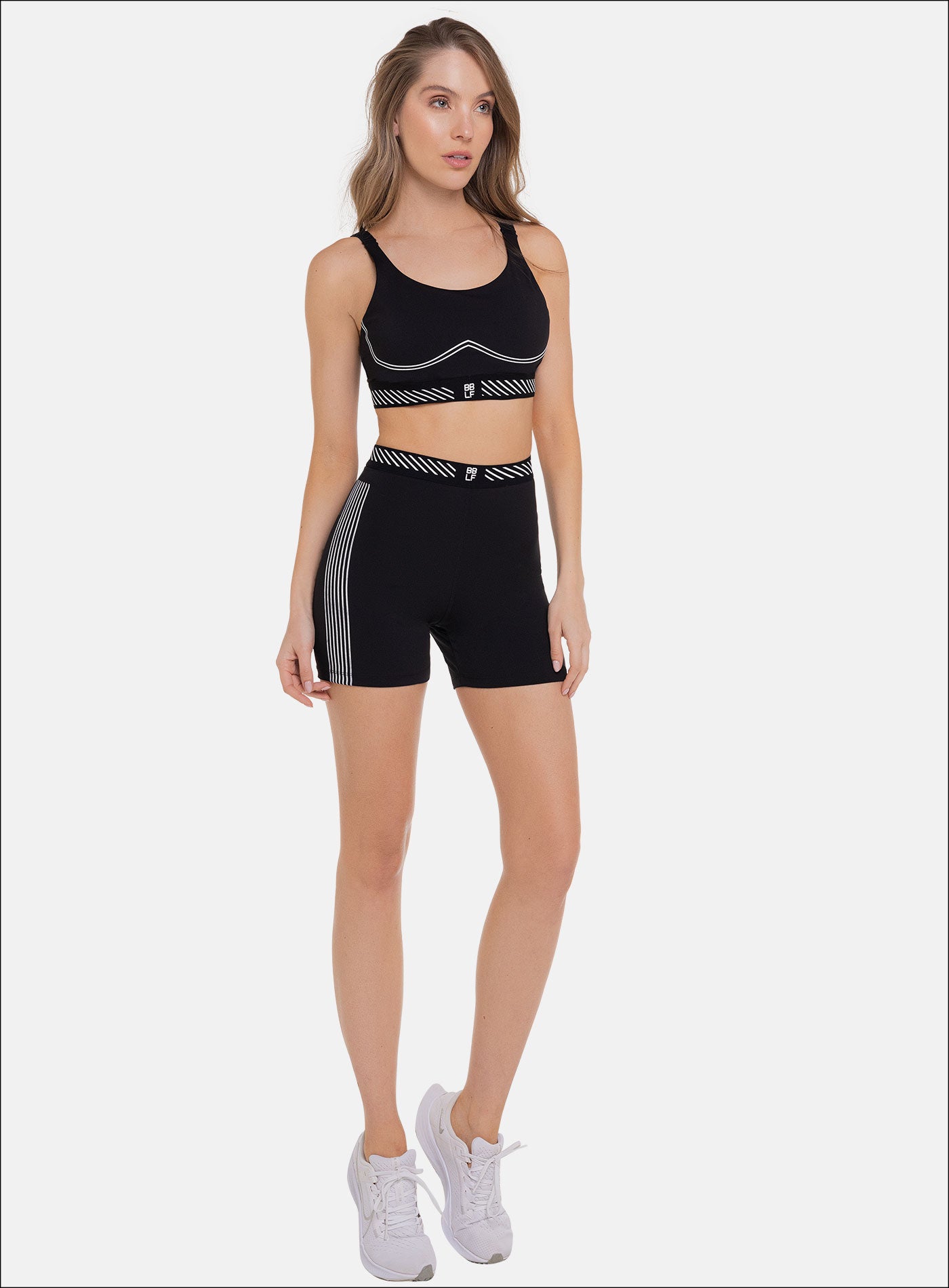 SHORT DEPORTIVO ESTAMPADO TELA KIARA