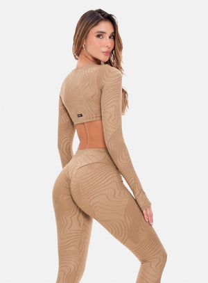 Top deportivo color beige para mujer, marca BABALÚ, referencia 107533, vista trasera. Compra al por mayor en int.babalu.com.co en USD.