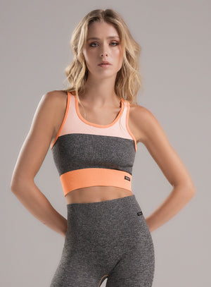Top deportivo color mandarina para mujer, marca BABALÚ, referencia 108933, vista frontal. Compra al por mayor en int.babalu.com.co en USD.