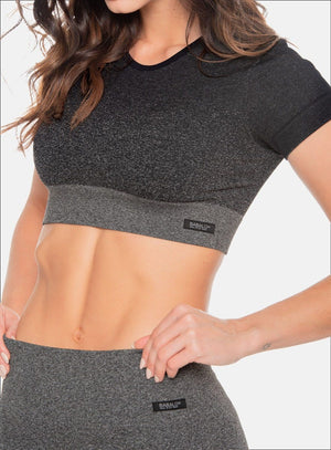 Top deportivo color negro para mujer, marca BABALÚ, referencia 109273, vista frontal. Compra al por mayor en int.babalu.com.co en USD.