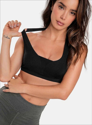 Top deportivo color negro para mujer, marca BABALÚ, referencia 32553, vista frontal. Compra al por mayor en int.babalu.com.co en USD.