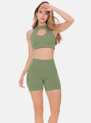 Top deportivo color verde para mujer, marca BABALÚ, referencia 108813, vista frontal. Compra al por mayor en int.babalu.com.co en USD.