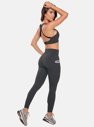 Top deportivo color verde para mujer, marca BABALÚ, referencia 111073, vista trasera. Compra al por mayor en int.babalu.com.co en USD.