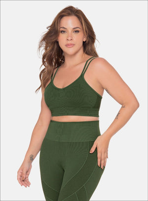 Top deportivo color verde para mujer, marca BABALÚ, referencia 111803, vista frontal. Compra al por mayor en int.babalu.com.co en USD.