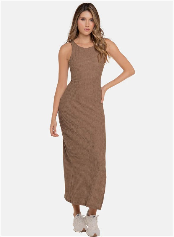 Vestido casual con abertura en costado, tejido de punto