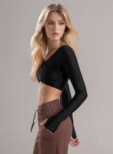 TOP DEPORTIVO CON EFECTO CRUZADO TELA RIB