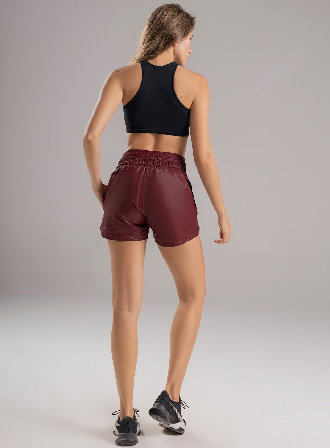 SHORT DEPORTIVO POLIÉSTER SEMI IMPERMEABLE