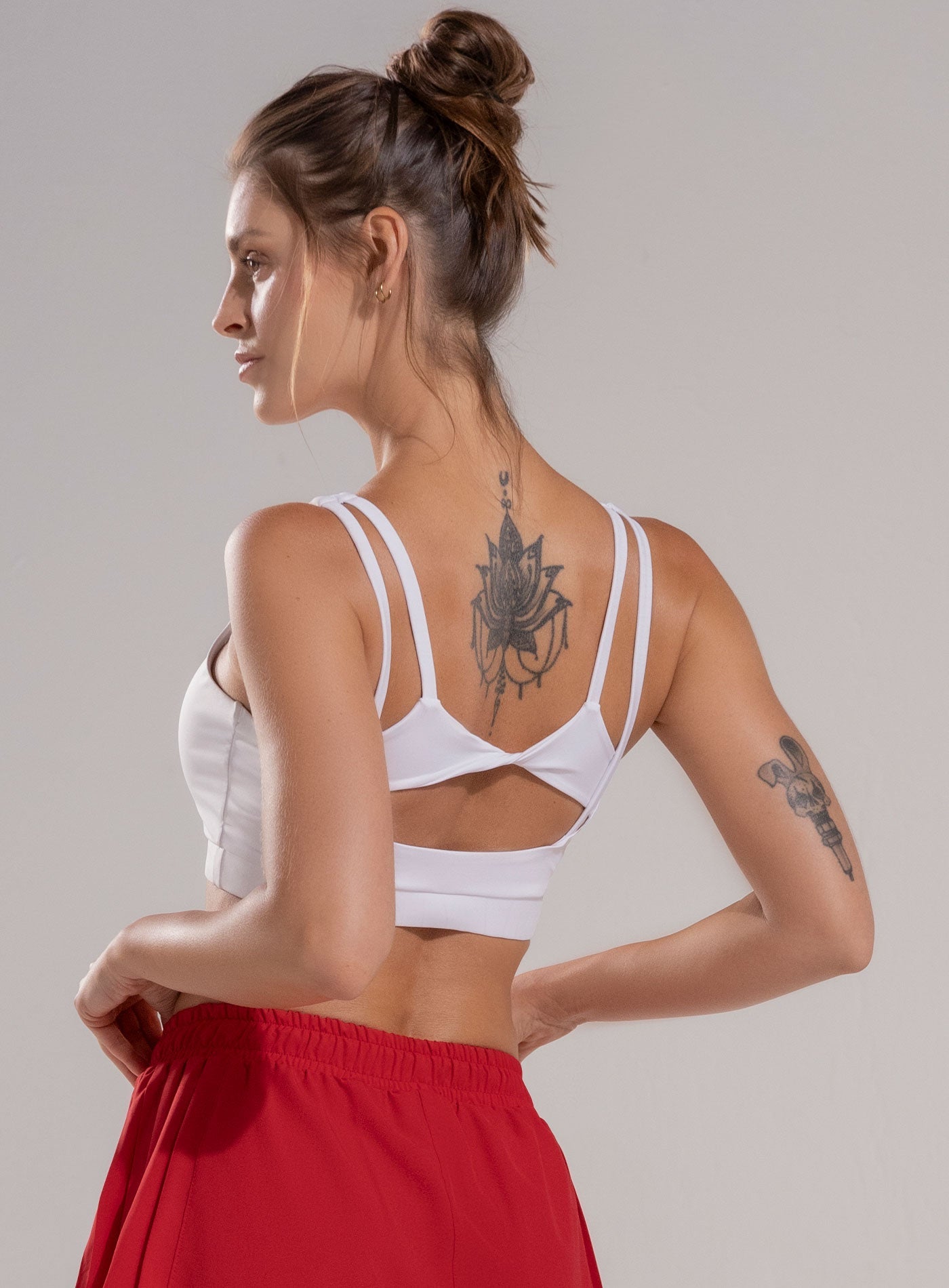 TOP DEPORTIVO ESPALDA DESCUBIERTA