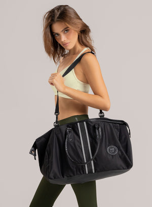 Bolso deportivo color negro para mujer, marca BABALÚ, referencia 114993, vista lateral. Compra al por mayor en int.babalu.com.co en USD.