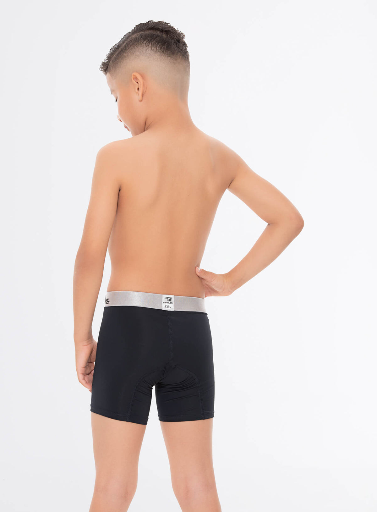 Boxer junior color negro para infantil, marca TARRAO, referencia 77931, vista detalle. Compra al por mayor en int.babalu.com.co en USD.