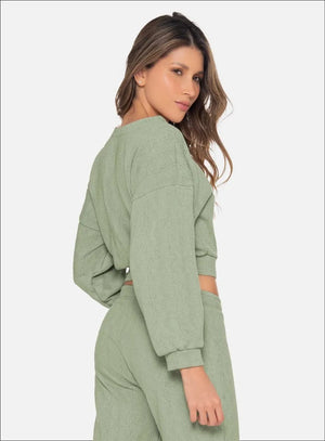 Buzo casual color verde para mujer, marca BABALÚ, referencia 111563, vista lateral. Compra al por mayor en int.babalu.com.co en USD.