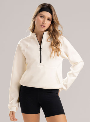 Buzo deportivo color marfil para mujer, marca BABALÚ, referencia 113943, vista frontal. Compra al por mayor en int.babalu.com.co en USD.
