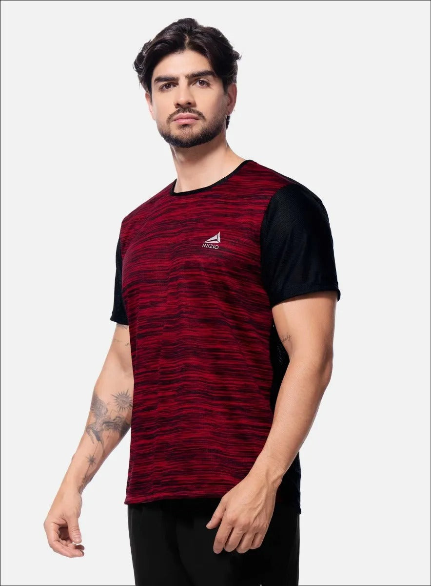 Camiseta deportiva color rojo para hombre, marca INIZIO, referencia 86526, vista frontal. Compra al por mayor en int.babalu.com.co en USD.