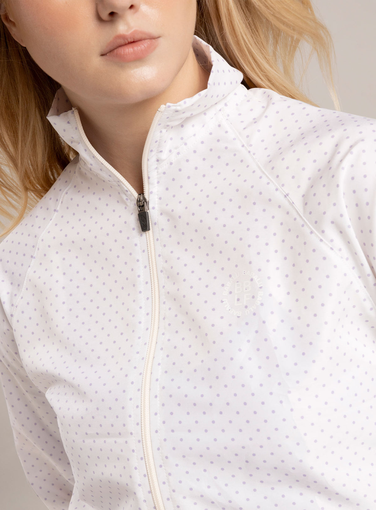 Chaqueta deportiva color lila baby para mujer, marca BABALÚ, referencia 115913, vista detalle. Compra al por mayor en int.babalu.com.co en USD.