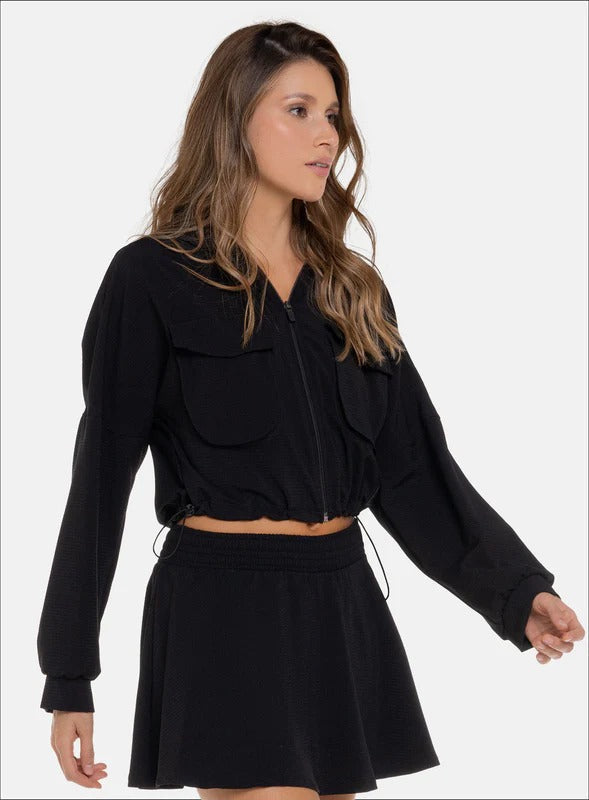 CHAQUETA DEPORTIVA SEMI IMPERMEABLE  - PRECIO ESPECIAL