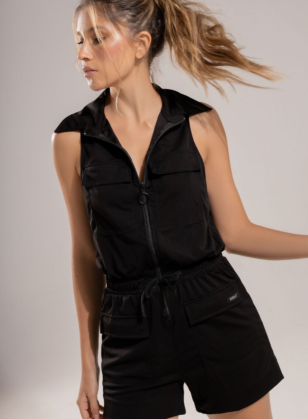 Enterizo casual color negro para mujer, marca BABALÚ, referencia 112253, vista frontal. Compra al por mayor en int.babalu.com.co en USD.