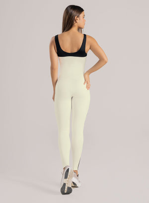 Enterizo deportivo color marfil para mujer, marca BABALÚ, referencia 114743, vista trasera. Compra al por mayor en int.babalu.com.co en USD.
