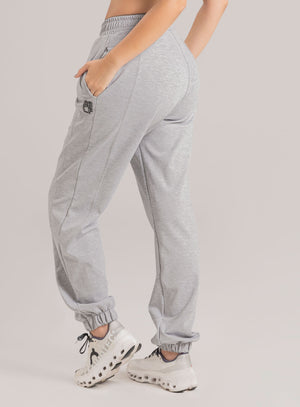 Jogger deportivo color gris para mujer, marca BABALÚ, referencia 115153, vista lateral. Compra al por mayor en int.babalu.com.co en USD.