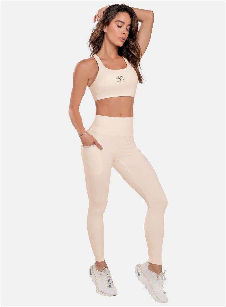 Leggins deportivo color marfil para mujer, marca BABALÚ, referencia 107033, vista frontal. Compra al por mayor en int.babalu.com.co en USD.
