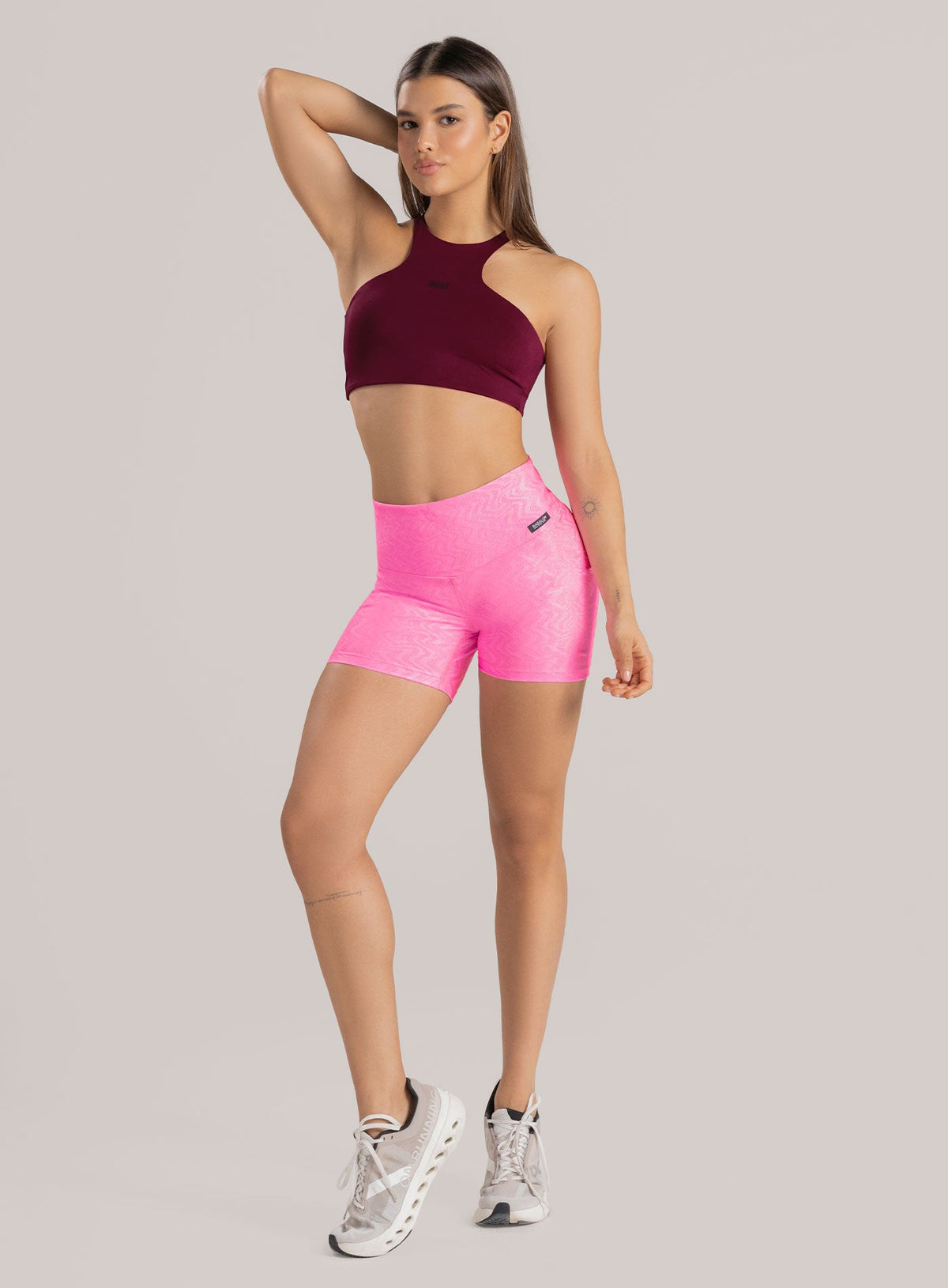 Short deportivo color rosado neon para mujer, marca BABALÚ, referencia 114433, vista frontal. Compra al por mayor en int.babalu.com.co en USD.