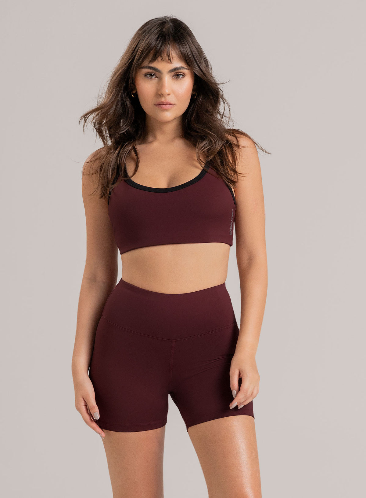 Short deportivo color vino tinto para mujer, marca BABALÚ, referencia 113753, vista frontal. Compra al por mayor en int.babalu.com.co en USD.