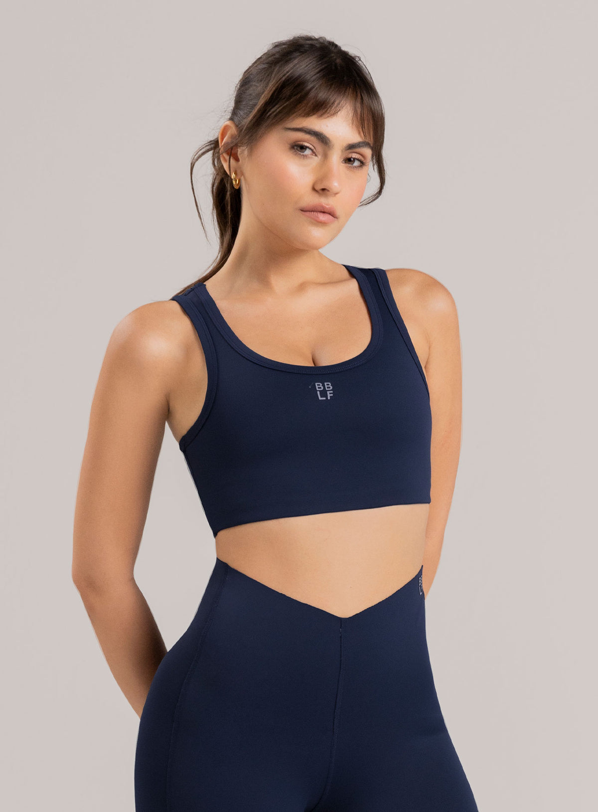Top deportivo color azul para mujer, marca BABALÚ, referencia 115373, vista frontal. Compra al por mayor en int.babalu.com.co en USD.