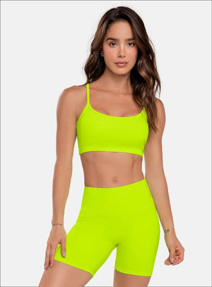 Top deportivo color blanco para mujer, marca BABALÚ, referencia 15943, vista frontal. Compra al por mayor en int.babalu.com.co en USD.
