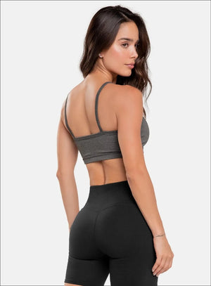 Top deportivo color gris para mujer, marca BABALÚ, referencia 15943, vista trasera. Compra al por mayor en int.babalu.com.co en USD.