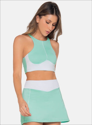 Top deportivo color verde para mujer, marca BABALÚ, referencia 111263, vista frontal. Compra al por mayor en int.babalu.com.co en USD.