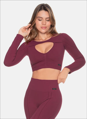 Top deportivo color vino tinto para mujer, marca BABALÚ, referencia 109313, vista frontal. Compra al por mayor en int.babalu.com.co en USD.